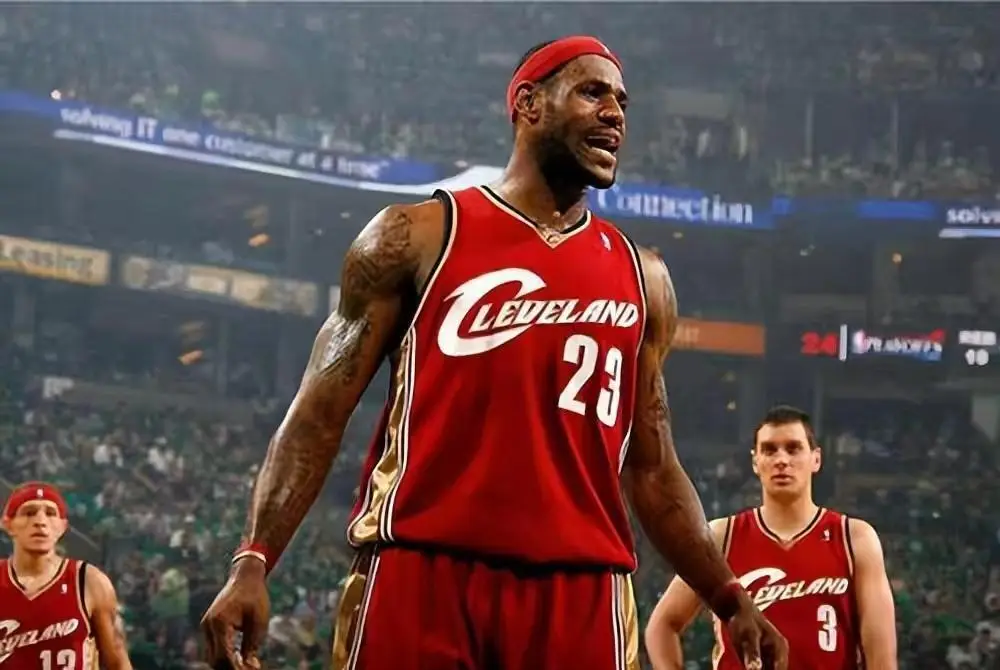 nba2k14 球员_球员高峰死了_球员高峰的现状